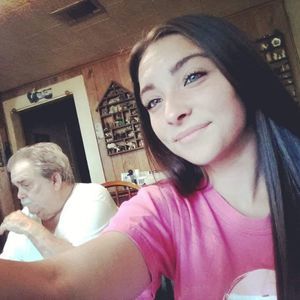 Meet your Posher, Chazney